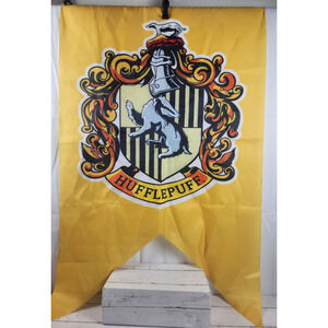 Harry Potter HUFFLEPUFF Hanging Wall Banner Flag 30" X 48" Warner Brothers